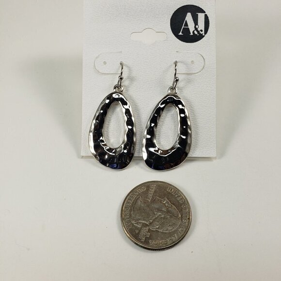 Hammered Silver Teardrop Earrings – Lightweight Dangle Fashion Jewelry for Women - Picture 3 of 5